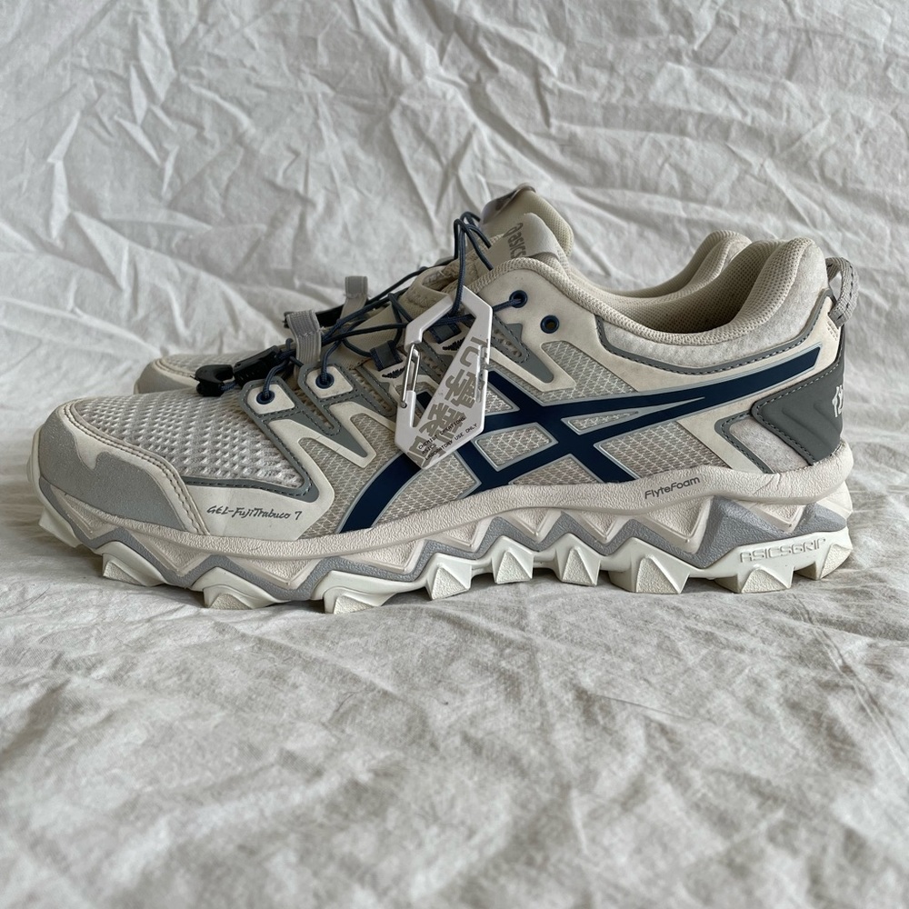 Asics x Chemist Creations Gel Fujitrabuco 7 Size 10